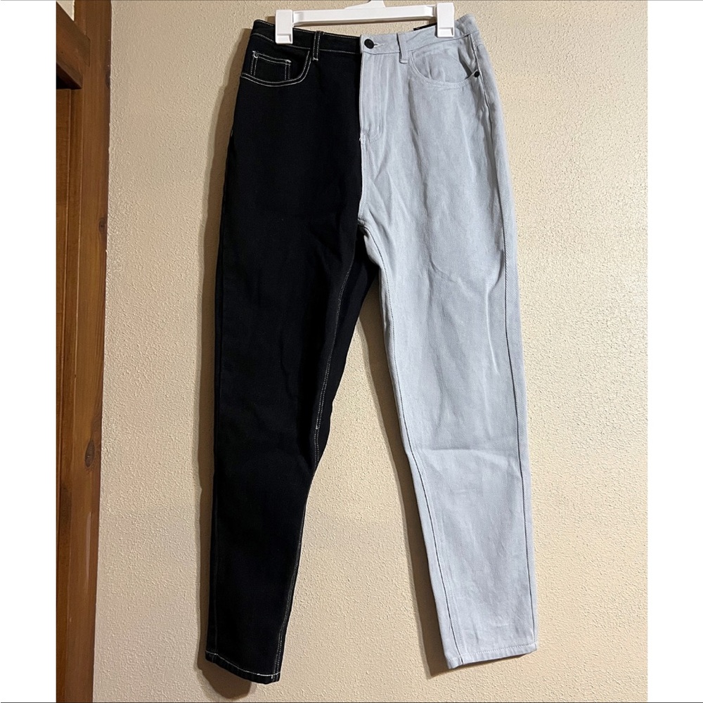 Colorblock/Spliced Jeans from Missguided!